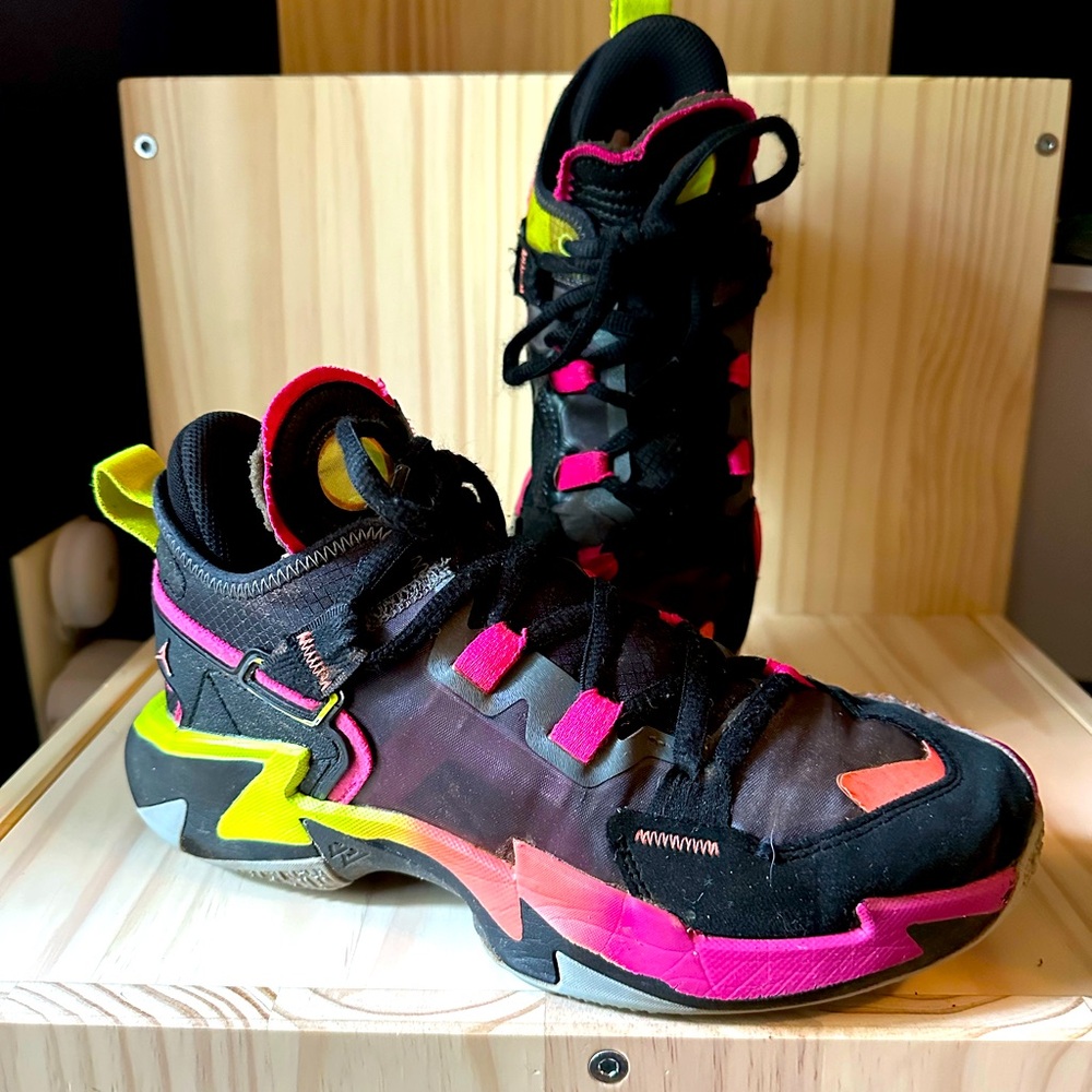 Nike Jordan “Why Not?” Zer0.5 Raging Grace Size:Kids 6.5